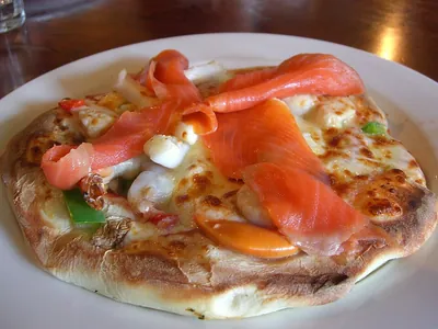 Pizza Alaska